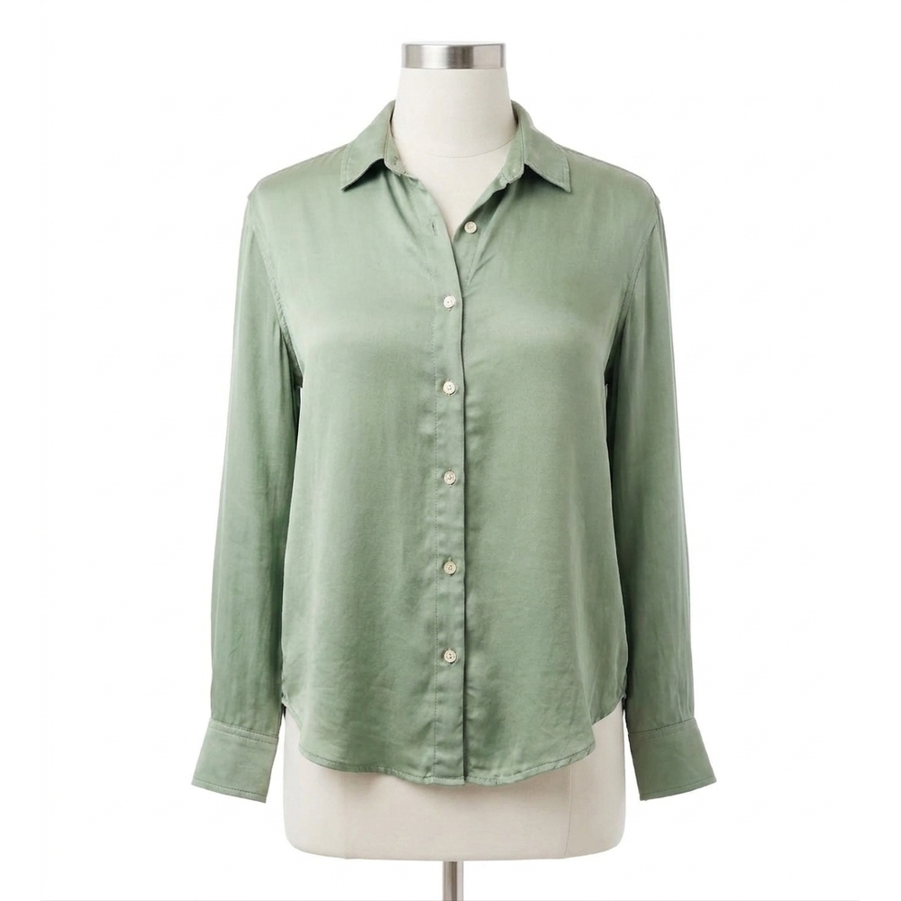 NEW BELLA DAHL silky slit button down shirt in sage